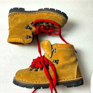 Vintage Kinney Boots Colorado Hiking 6 Women’s made in ITALY all leather Tan Red